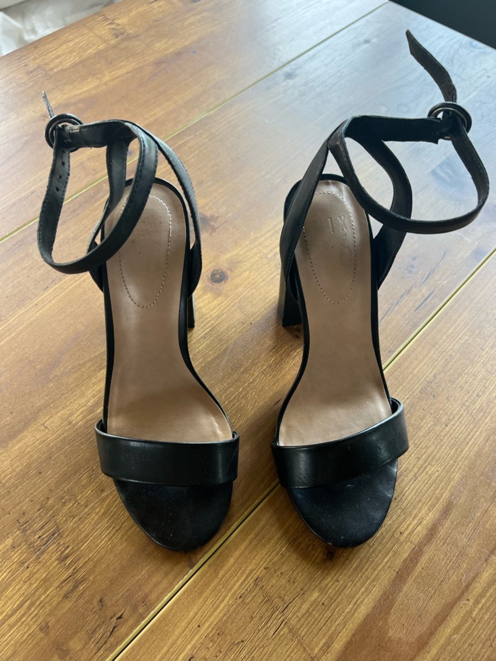 Black Block Heels Sandals - Picture 3 of 5